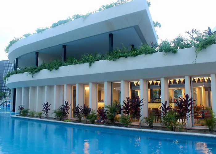 New Pool Clubhouse The Leaf Playacar Apartamento *